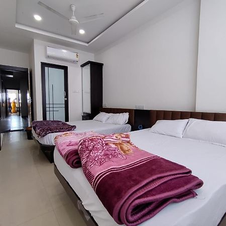 Hotel Jyoti Shree Ujjain Esterno foto