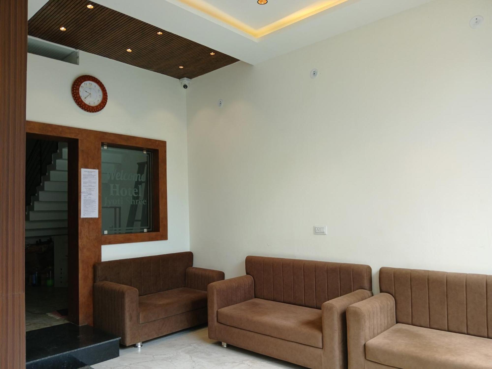 Hotel Jyoti Shree Ujjain Esterno foto