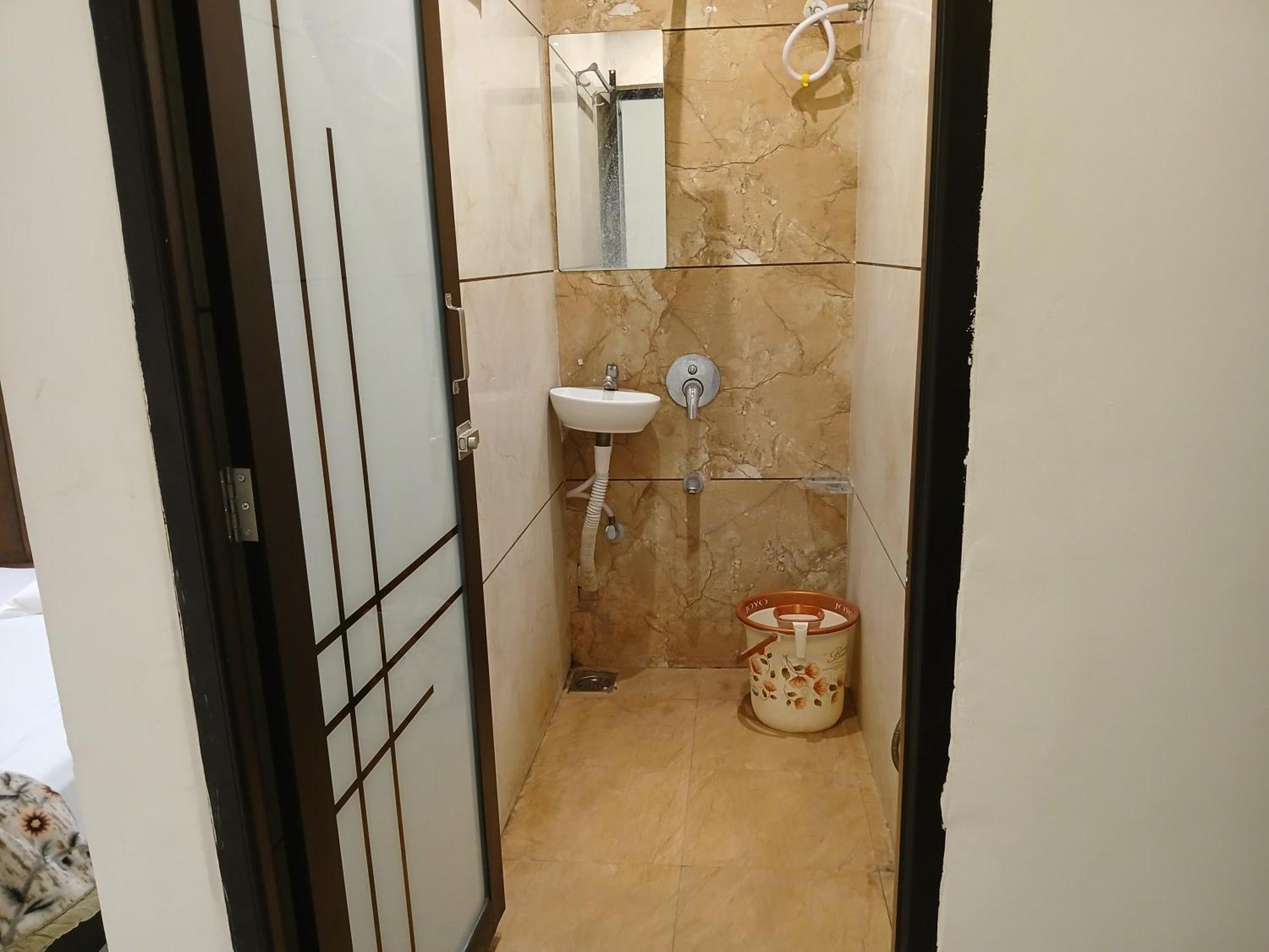 Hotel Jyoti Shree Ujjain Esterno foto
